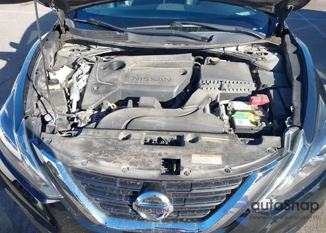 2017 Nissan Altima 2.5 Sr z USA, uszkodzony, nr VIN 1N4AL3AP4HN320693